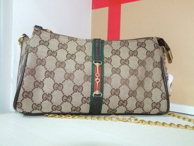 184009_10150272611892296_41240567295_7386577_2271752_n.jpg, 95 KB