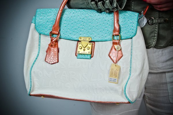 215485_142307872504115_100001747097165_250138_5273082_n.jpg, 51 KB